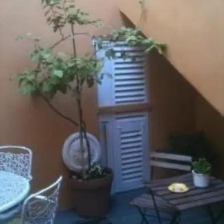 Ξενοδοχείο Rex 3*